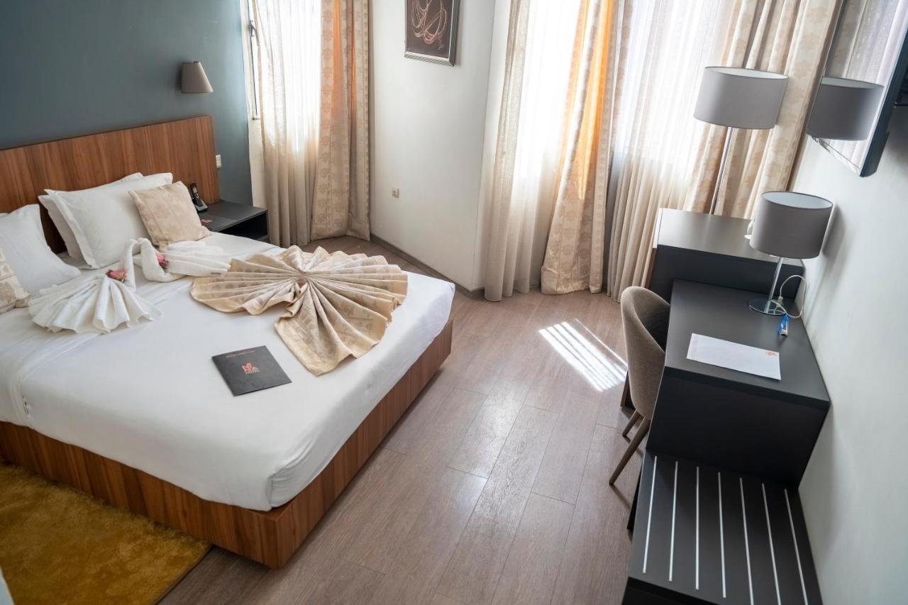 Hotel Nina Dakar Kültér fotó