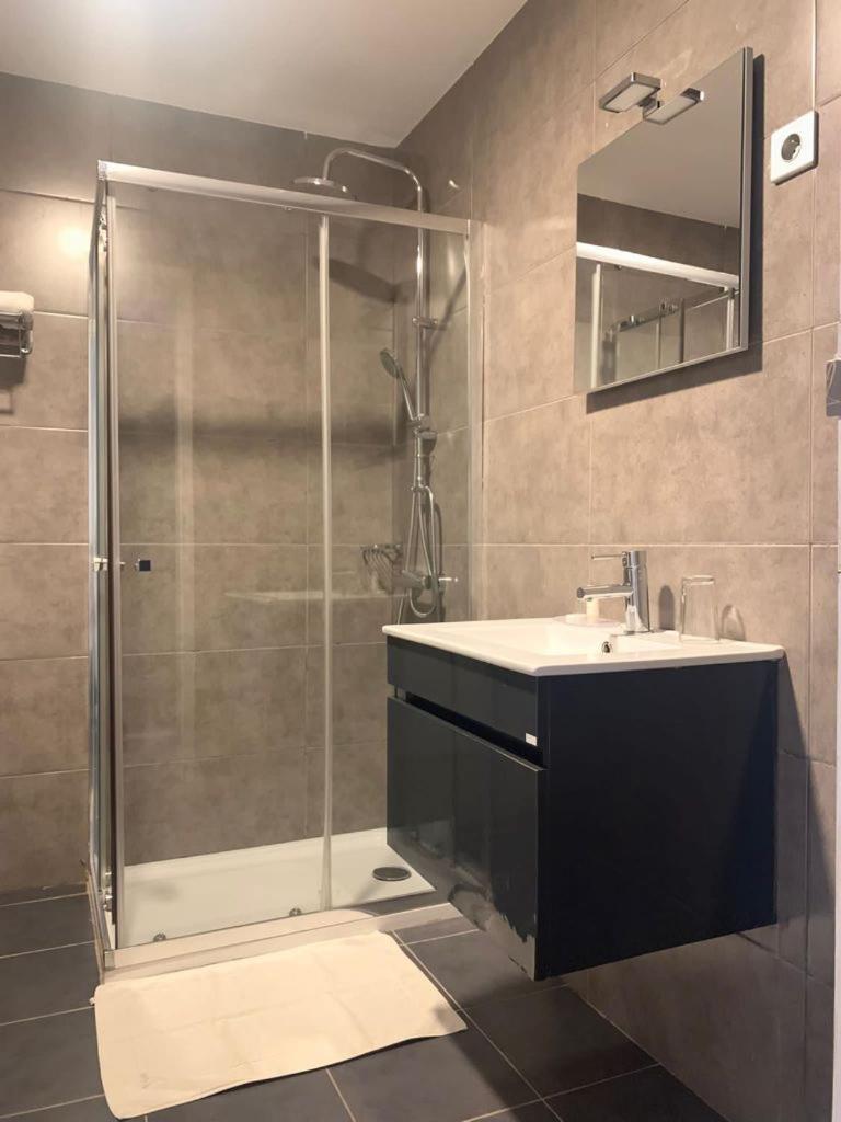Hotel Nina Dakar Kültér fotó